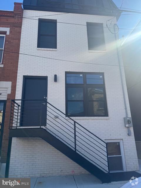 Building Photo - 3077 Salmon St Rental