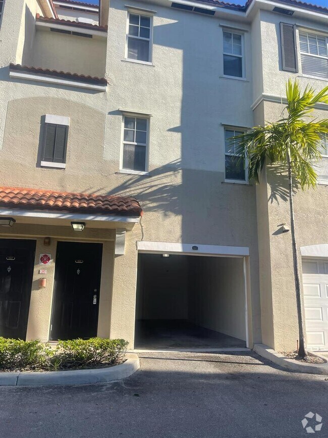 Building Photo - 5920 W Sample Rd Unit 5920A Rental