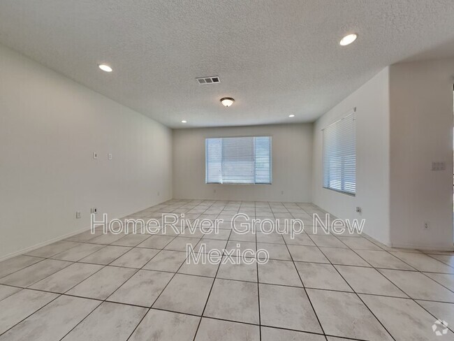 Building Photo - 3107 Farragut St NE Rental