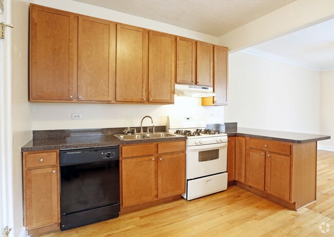 1BR,1BA