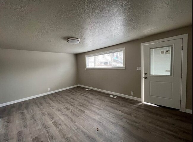 Photo - 272 N Center St Unit #1