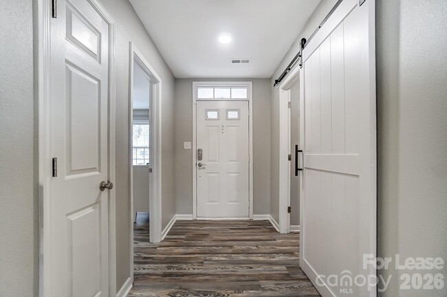 Photo - 5519 Waverly Lynn Ln