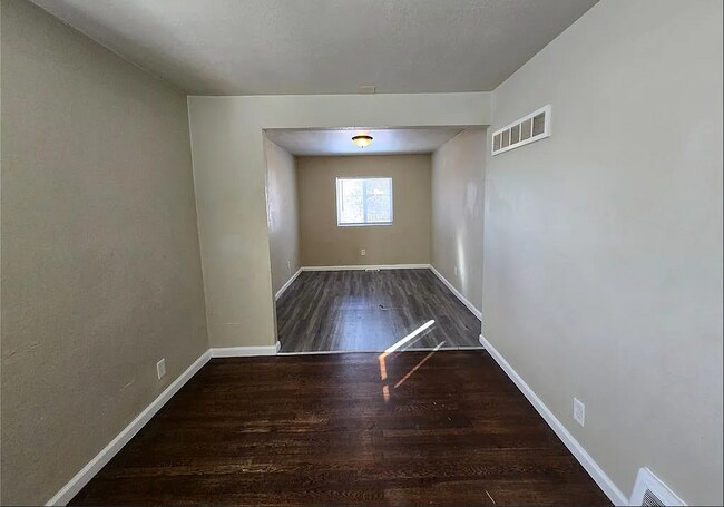 Photo - 117 Glen Garry Rd