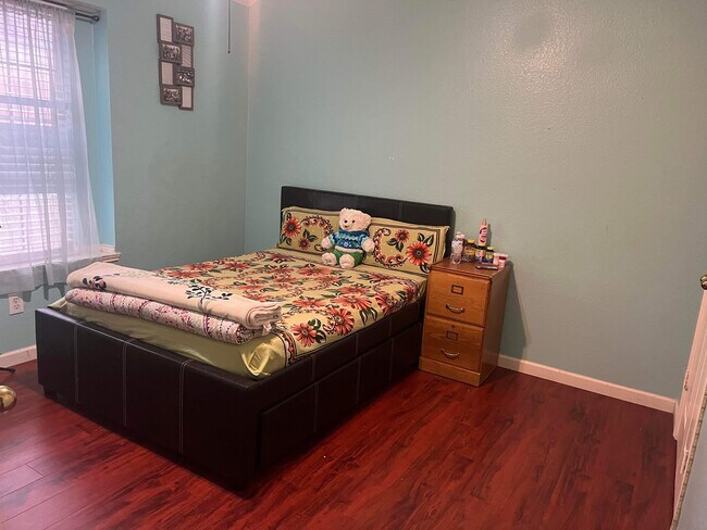 Photo - 7916 Salmon Run Way