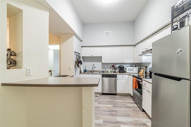 Photo - 402 S Armenia Ave Unit 116