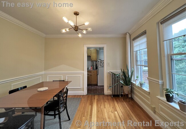 Photo - 7 Craigie Cir Unit #32
