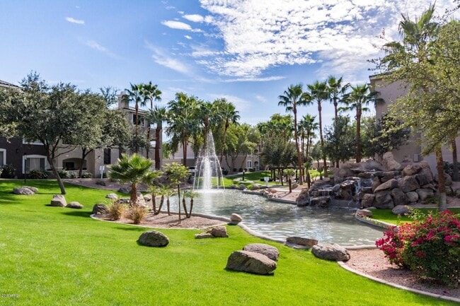 Photo - 5345 E Van Buren St Unit 363