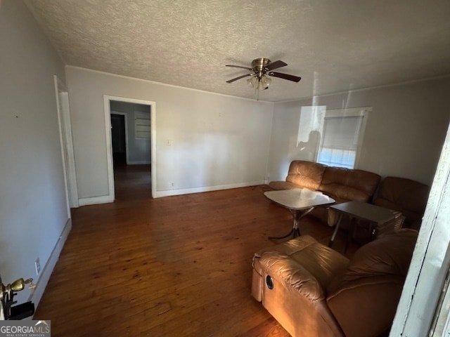 Photo - 208 Mobley Cir