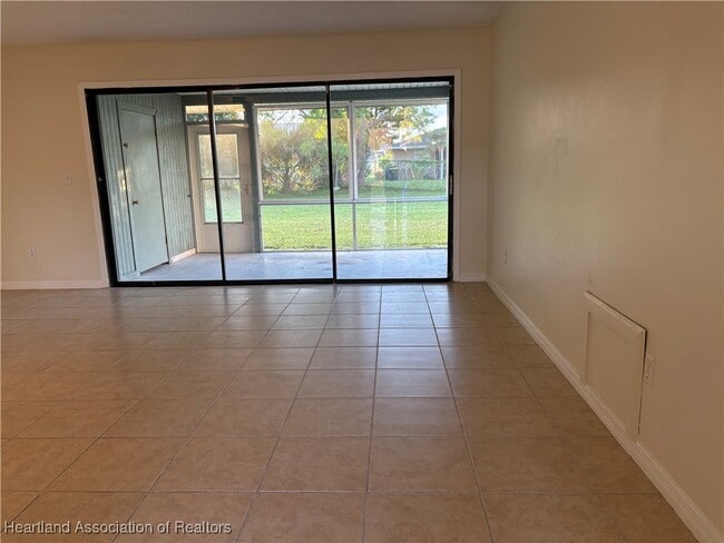 Photo - 4817 Vilabella Dr