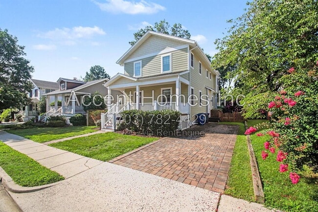Photo - 14 W Caton Ave