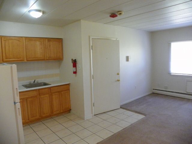 Photo - Renshaw Apartments
