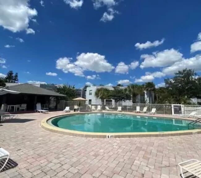 Photo - 3828 Southpointe Dr Unidad L-1