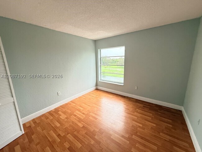 Photo - 17530 NW 68th Ave Unit C4010