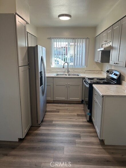 Photo - 51099 Eisenhower Dr Unidad B