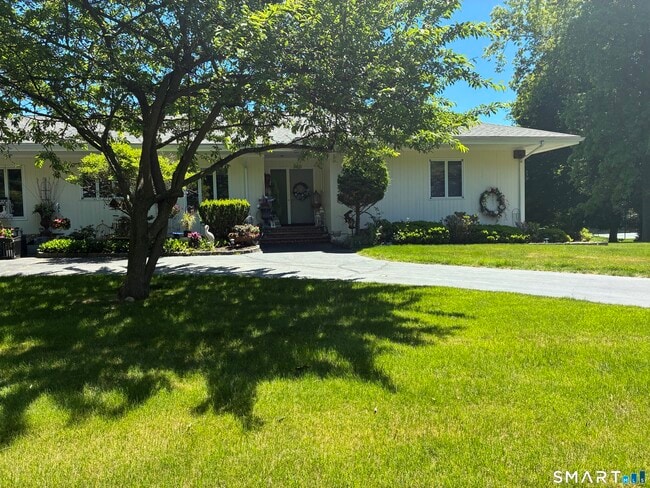 Photo - 10 Heron Rd