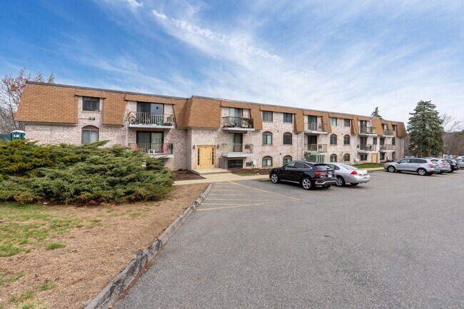 Photo - 40 High St Unidad 205