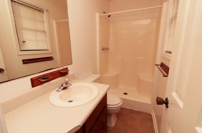 Photo - 107 Stillwater Rd