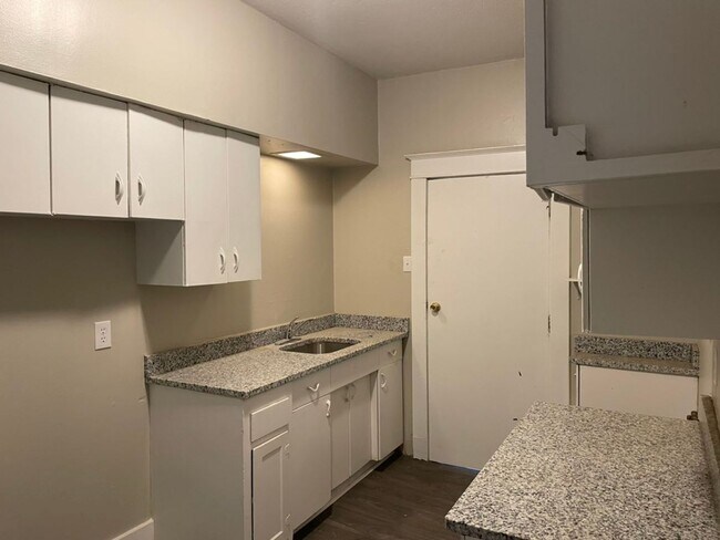 Photo - 2695/2697 Milton Unit 2697 Milton Ave