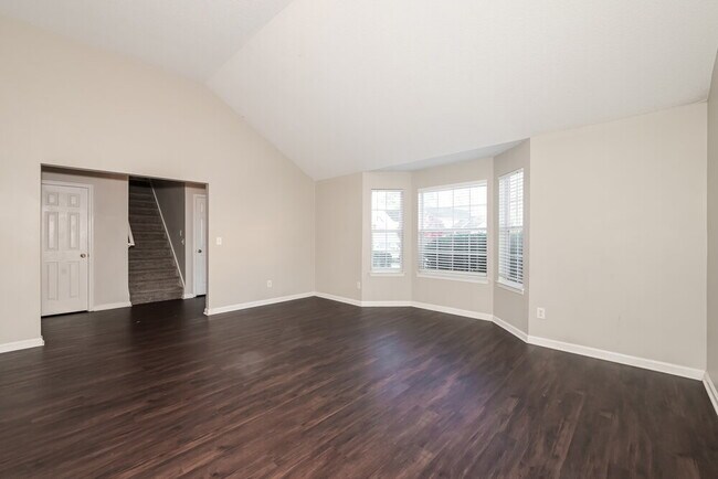 Photo - 4350 Millenium View Ct SW