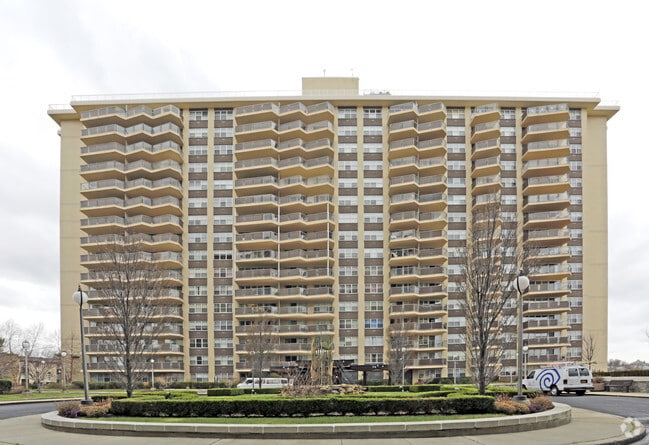 Photo - The Americana