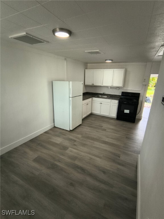 Photo - 3343-3347-3347 Dora St