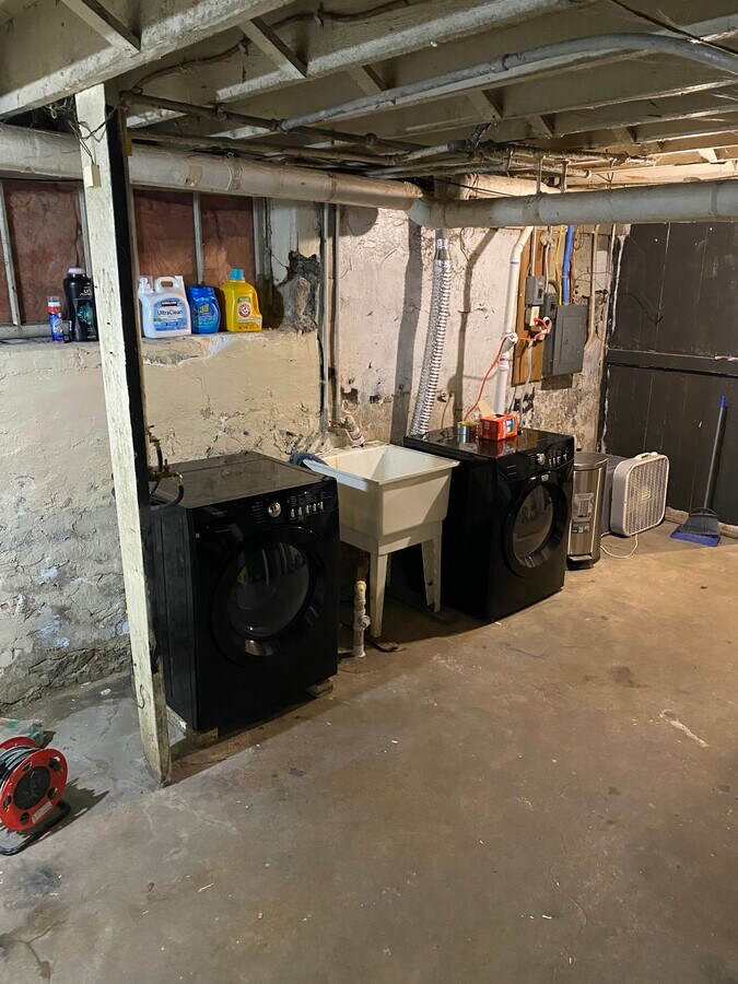 Photo - 733 Wright St