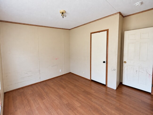 3 Bed/2 Bath - Unit 204 Gaither