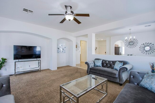 Photo - 29 Blue Sunrise Ave