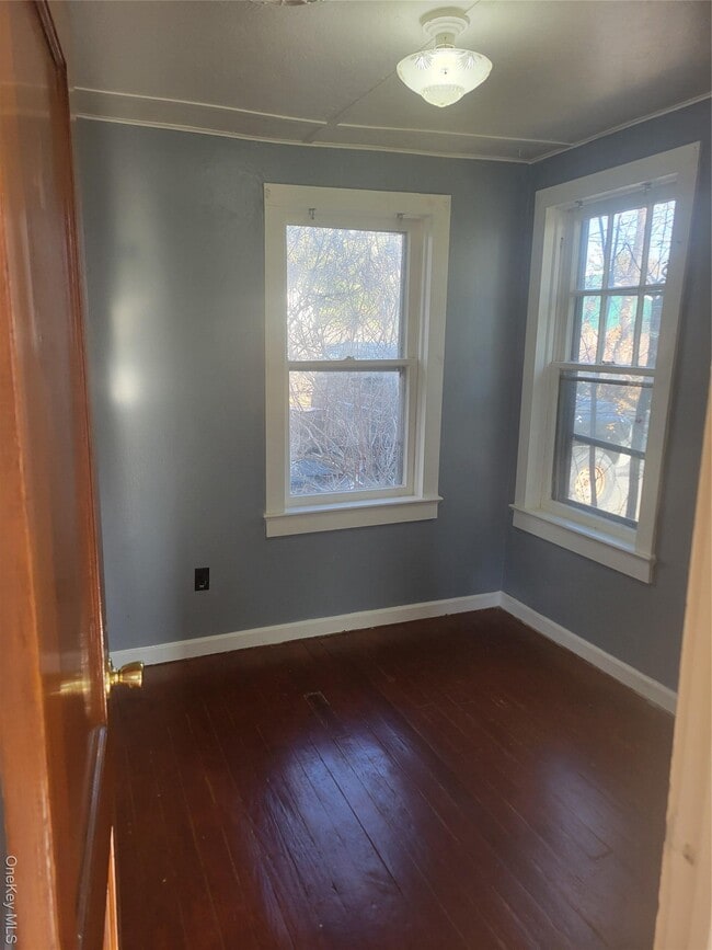 Photo - 181 Ulster Ave Unit 1