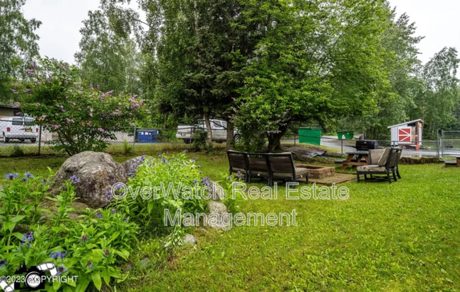 Photo - 6329 E 32nd Ave