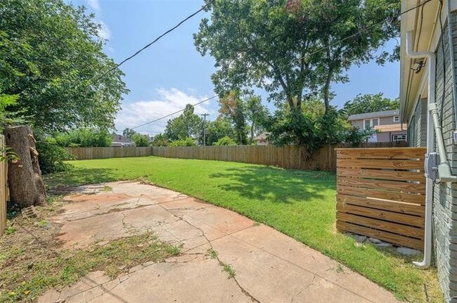 Photo - 1710 NW 40th St