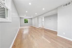 Photo - 64 Curwood Ct