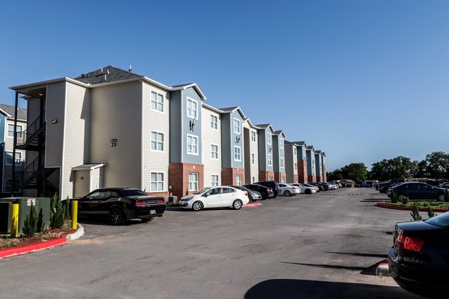 Panther Hill Apartments