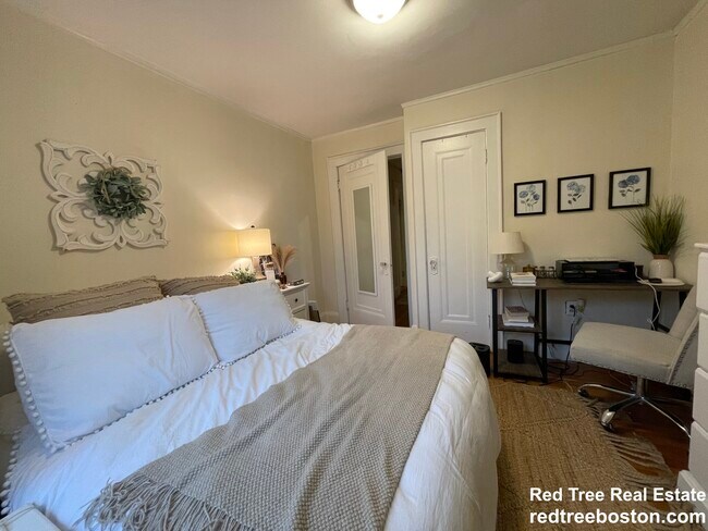 Photo - 30 Harris St Unit 2