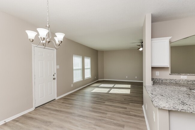 Photo - 5914 Golden Cove Rd