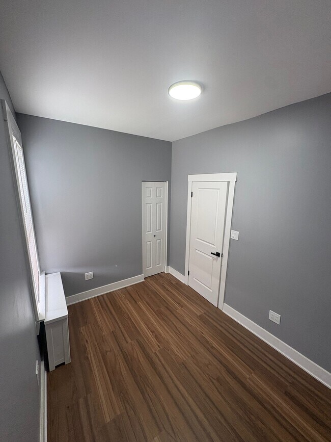 1317 S 51st Ave Unit 3