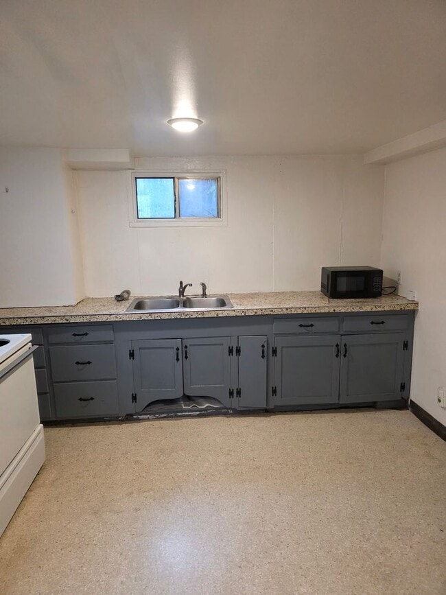 Photo - 2116 W Broadway Ave Unidad 3