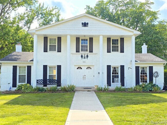Photo - 18041 Fairway House