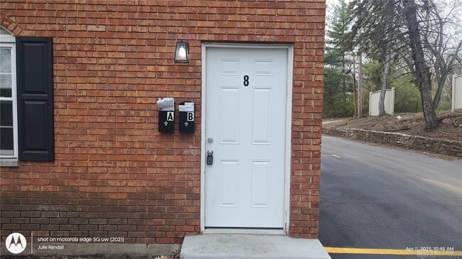 Photo - 4627 Far Hills Ave Unit 8B