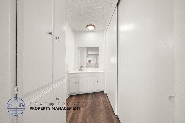 1261-1281 Rosecrans Ave.