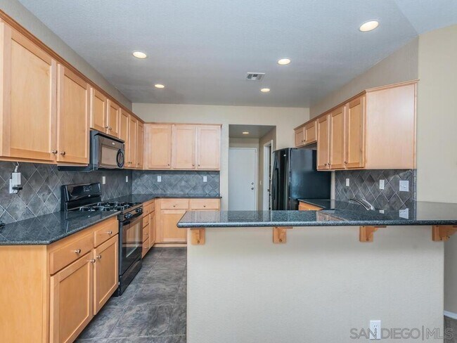 Photo - 425 S Meadowbrook Dr