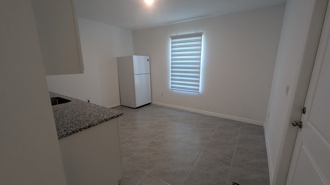 Photo - 298 Eldron Blvd SE