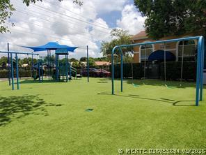 Photo - 8851 Wiles Rd Unit 201
