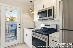 Photo - 207 Woodby Ct