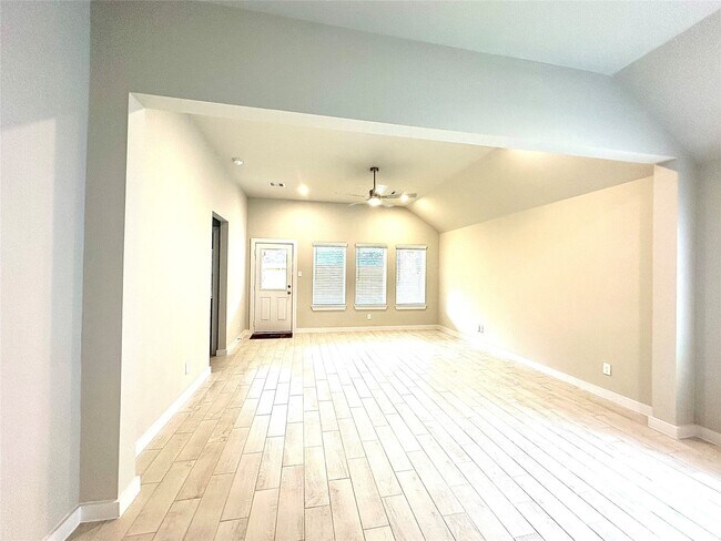 Photo - 15718 Telge Rdg Ln