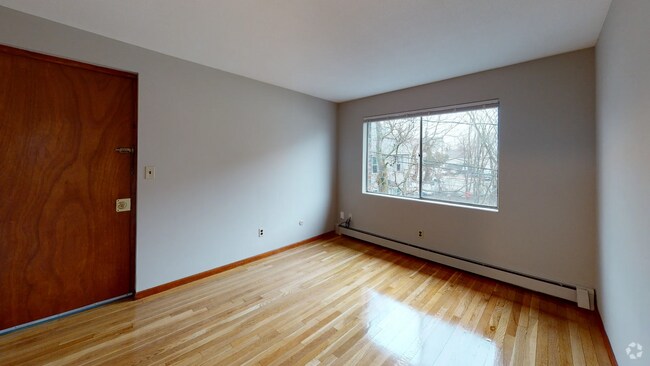 Building Photo - 73 Harvard St Rental