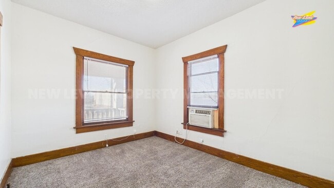 Photo - 362 N Holyoke Pl