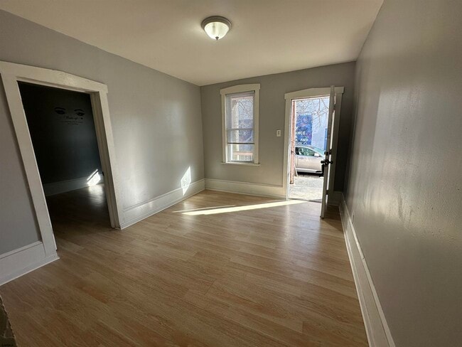 Photo - 1421 Drexel Ave
