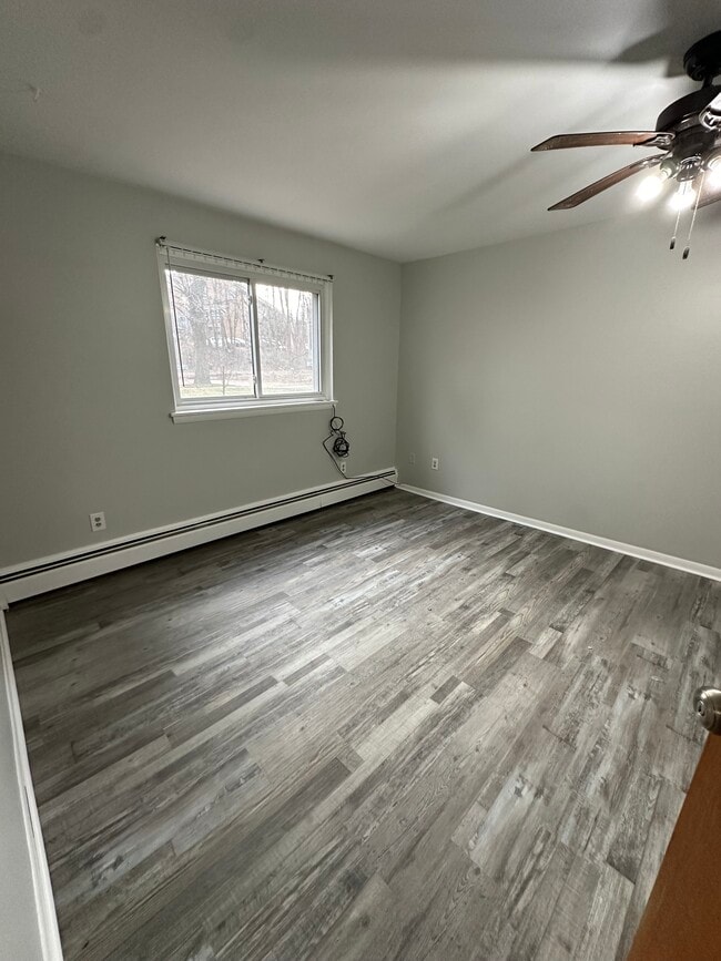 Building Photo - 807 Carrier Creek Blvd NE Unit 1 Rental
