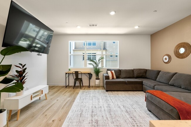 Photo - 777 Abby Dr Unit 2